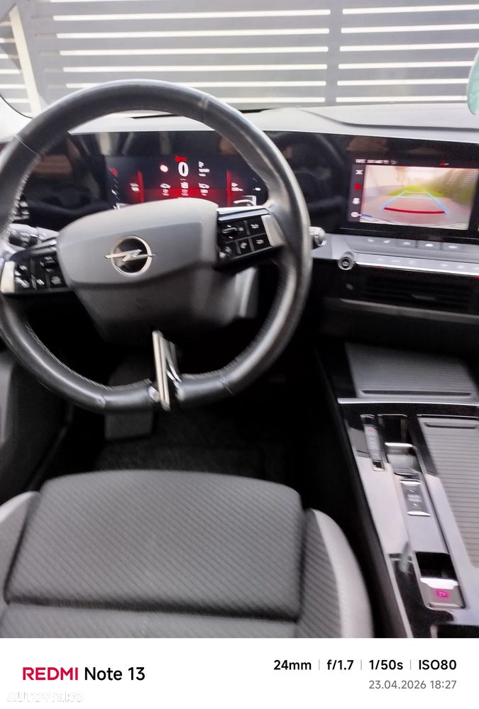 Opel Astra 1.2L Turbo Start/Stop AT8 Elegance - 12