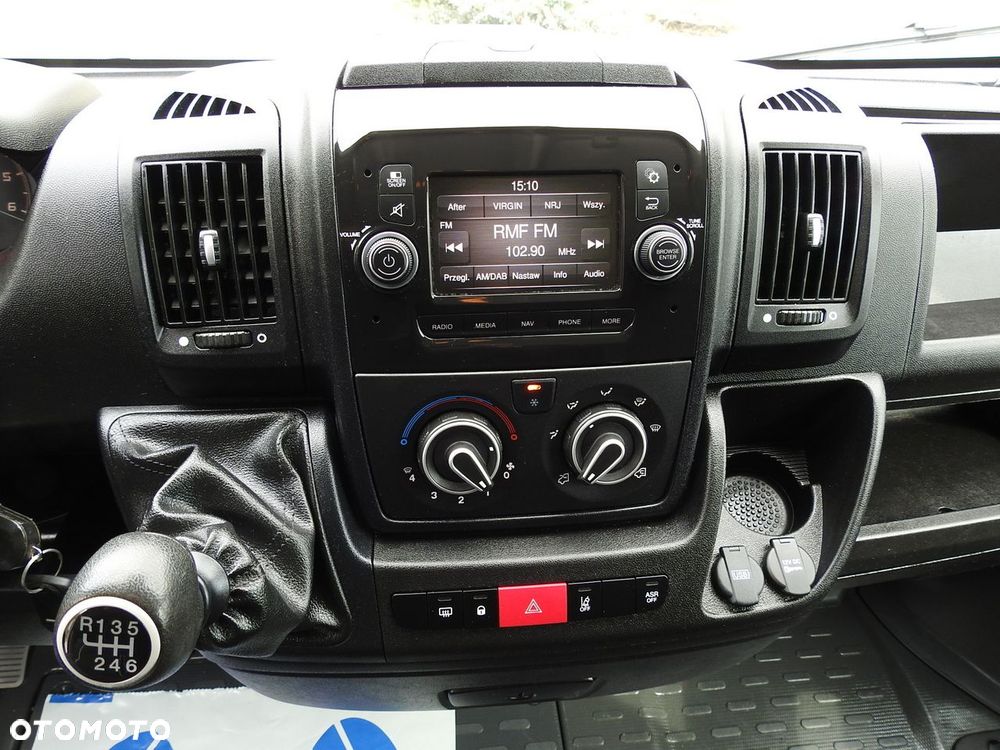 Peugeot BOXER FURGON CHŁODNIA  0*C TEMPOMAT NAWIGACJA KLIMATYZACJA  135KM - 34
