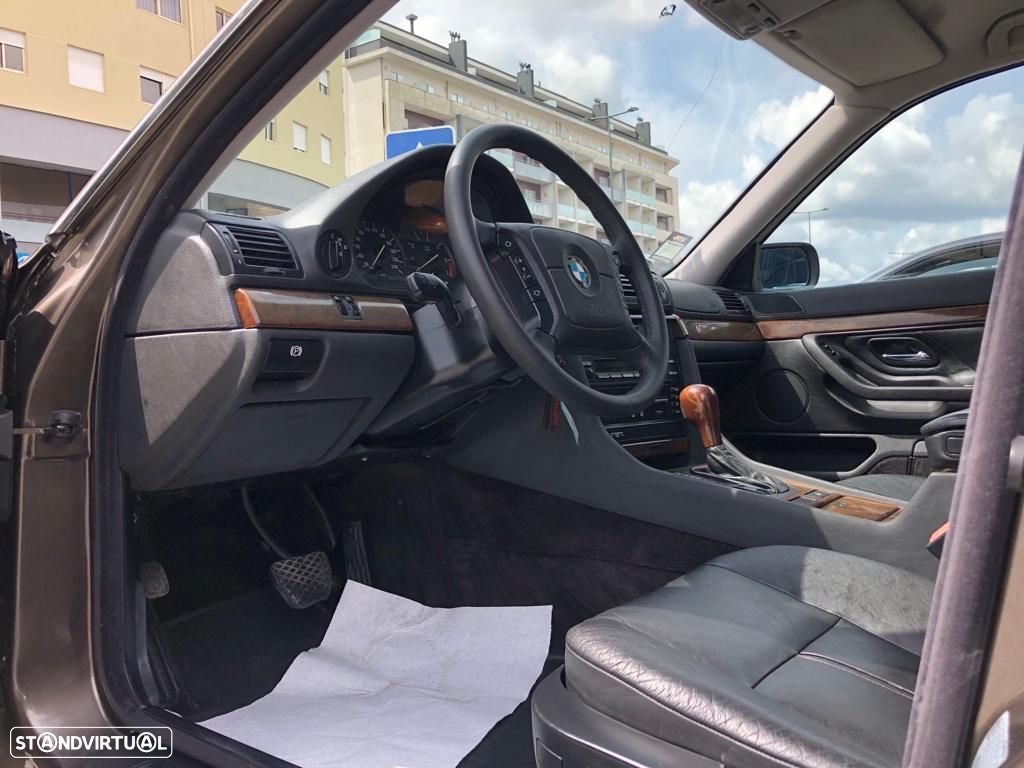 BMW 740 iA - 9