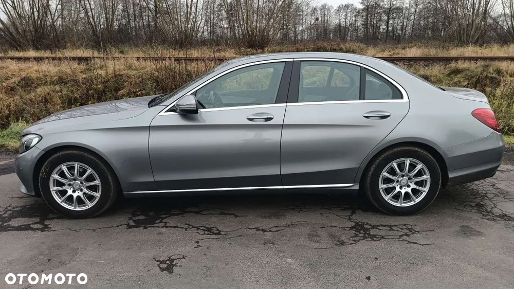 Mercedes-Benz Klasa C 180 Avantgarde - 2