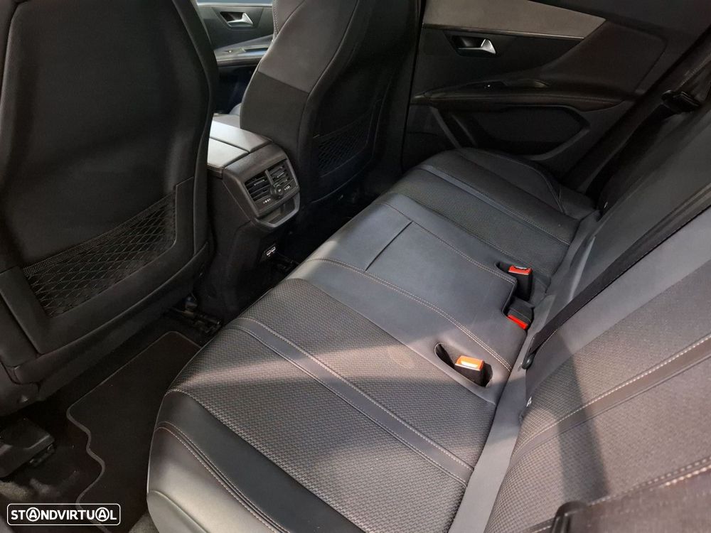 Peugeot 3008 1.6 Hybrid GT e-EAT8 - 25