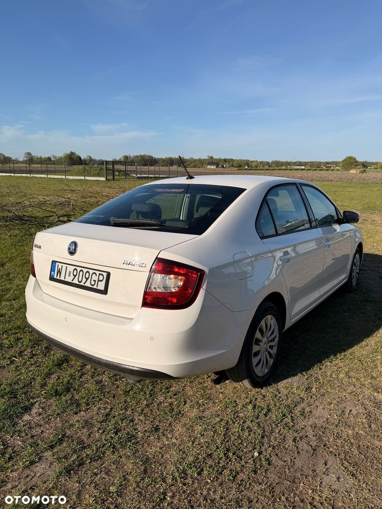 Skoda RAPID - 9