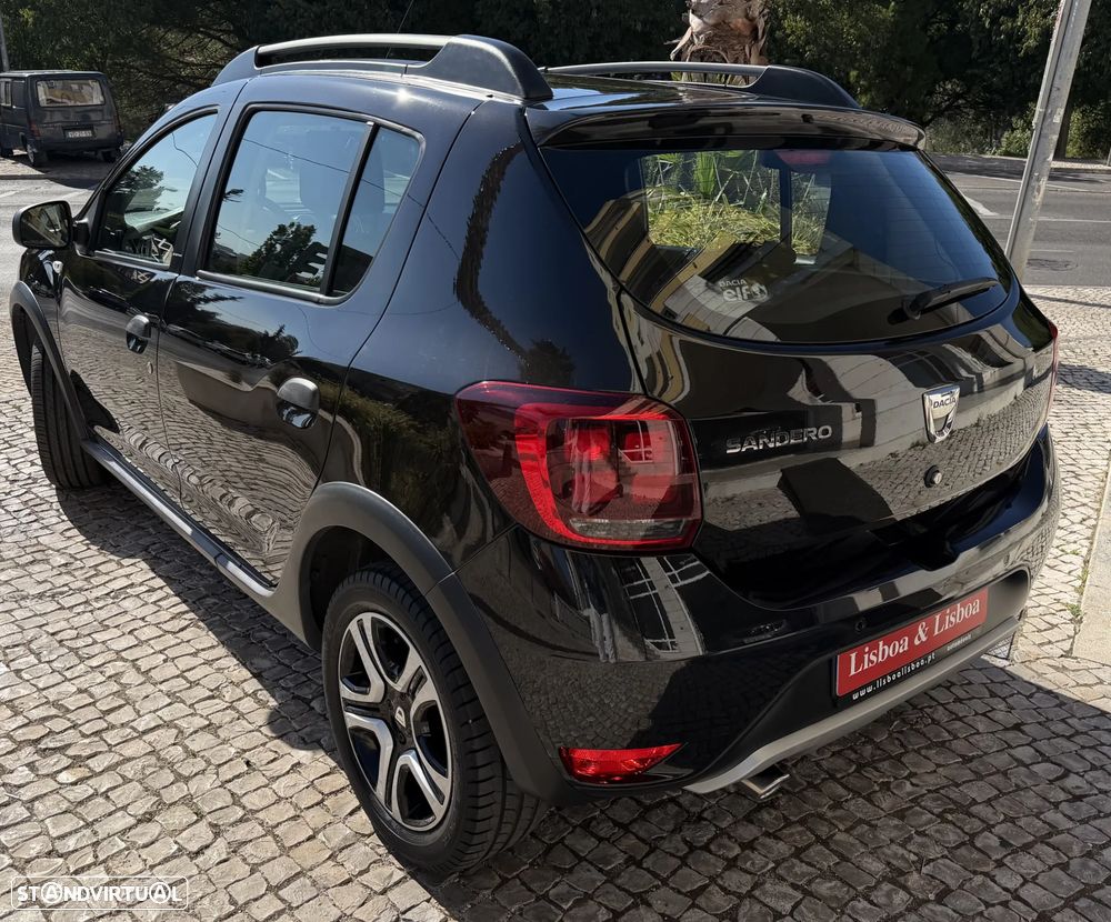 Dacia Sandero 1.5 dCi Stepway - 4