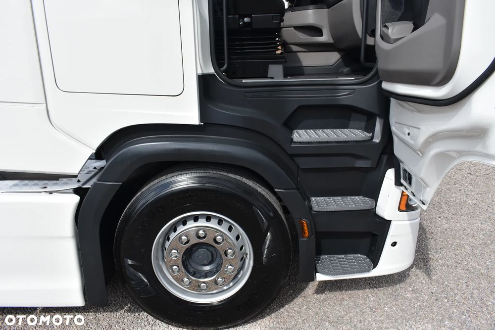 Scania R450 // NAVI // VIRTUAL COCKPIT // HYDRAULIKA // NOWE OPONY !! // - 30