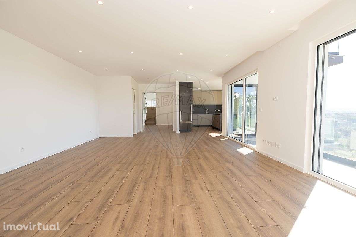 Moradia T4 para venda - Grande imagem: 3/50