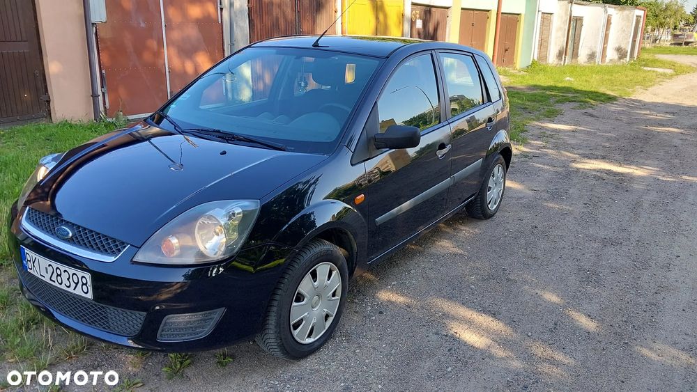 Ford Fiesta 1.3 Black Magic - 3