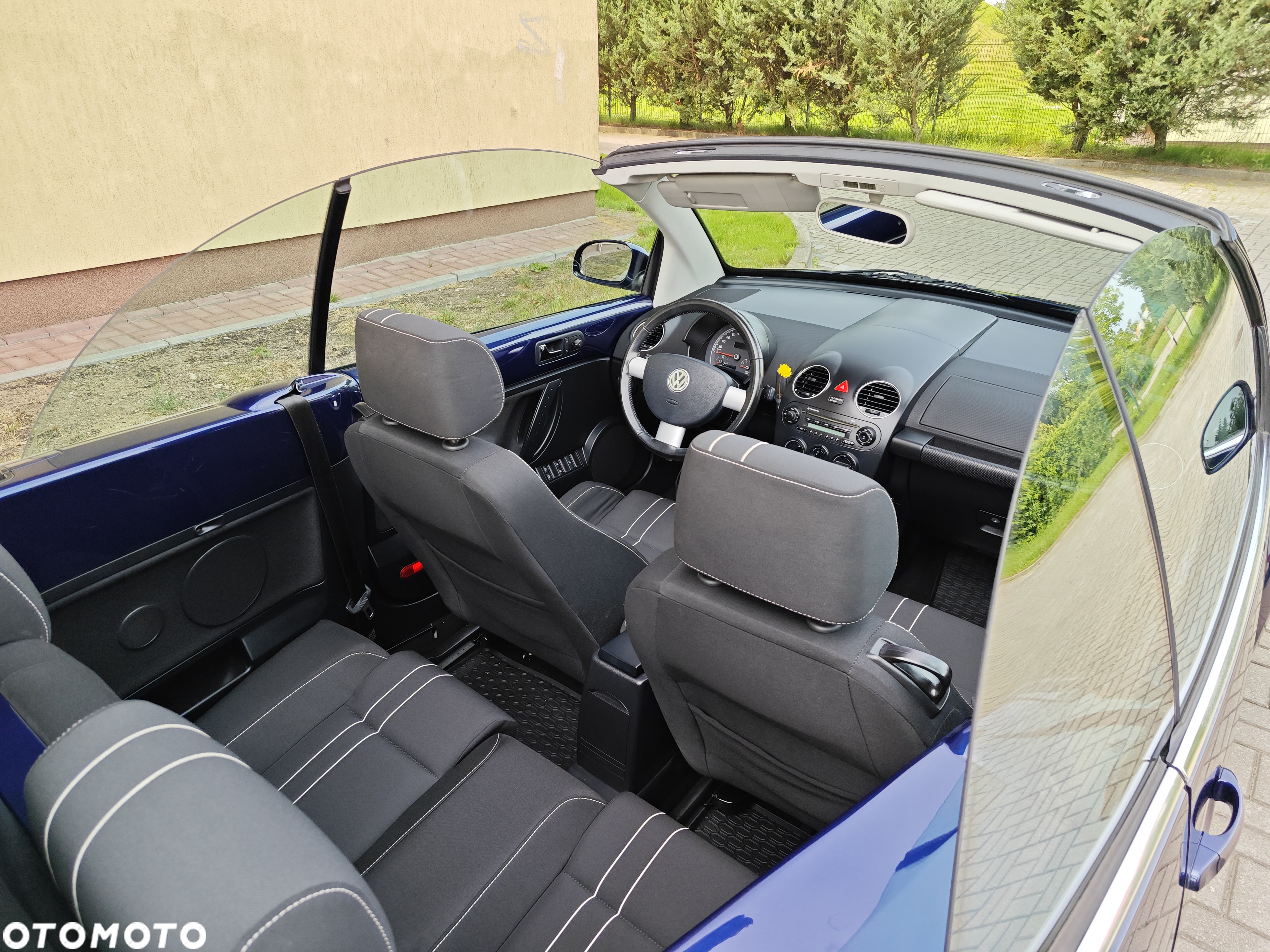 Volkswagen New Beetle Cabriolet 1.6 Freestyle - 20