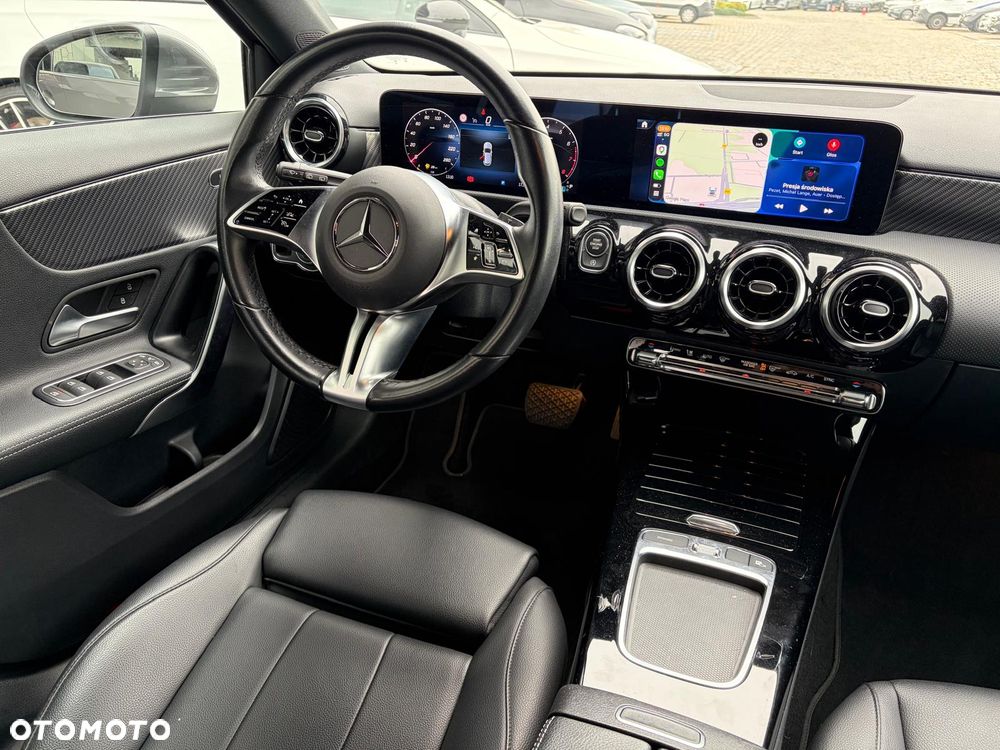 Mercedes-Benz Klasa A 200 Progressive 7G-DCT - 15