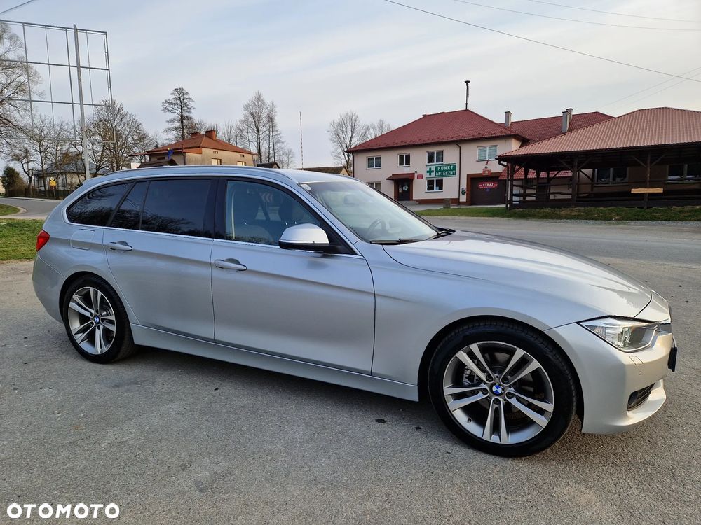 BMW Seria 3 320d xDrive - 11