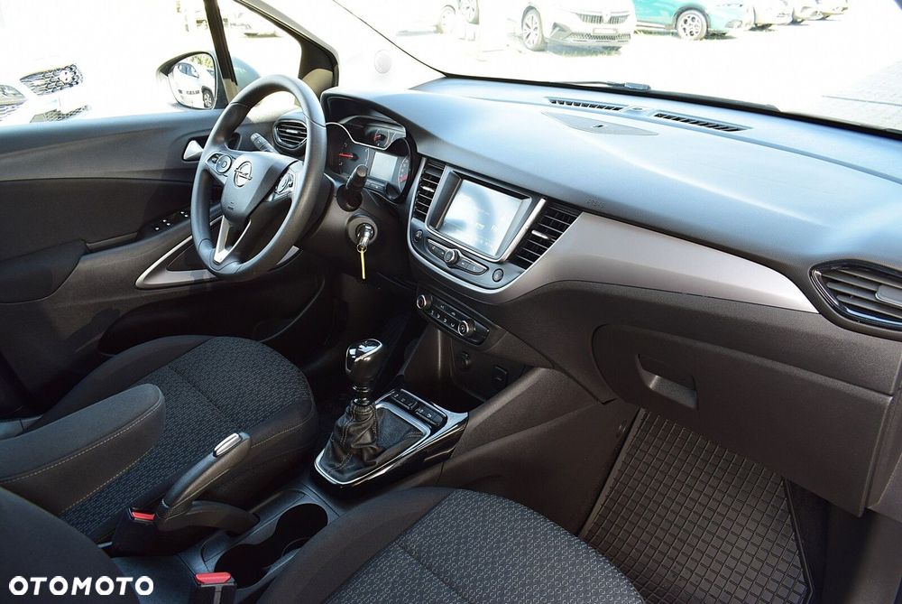 Opel Crossland X 1.2 T Enjoy S&S - 26