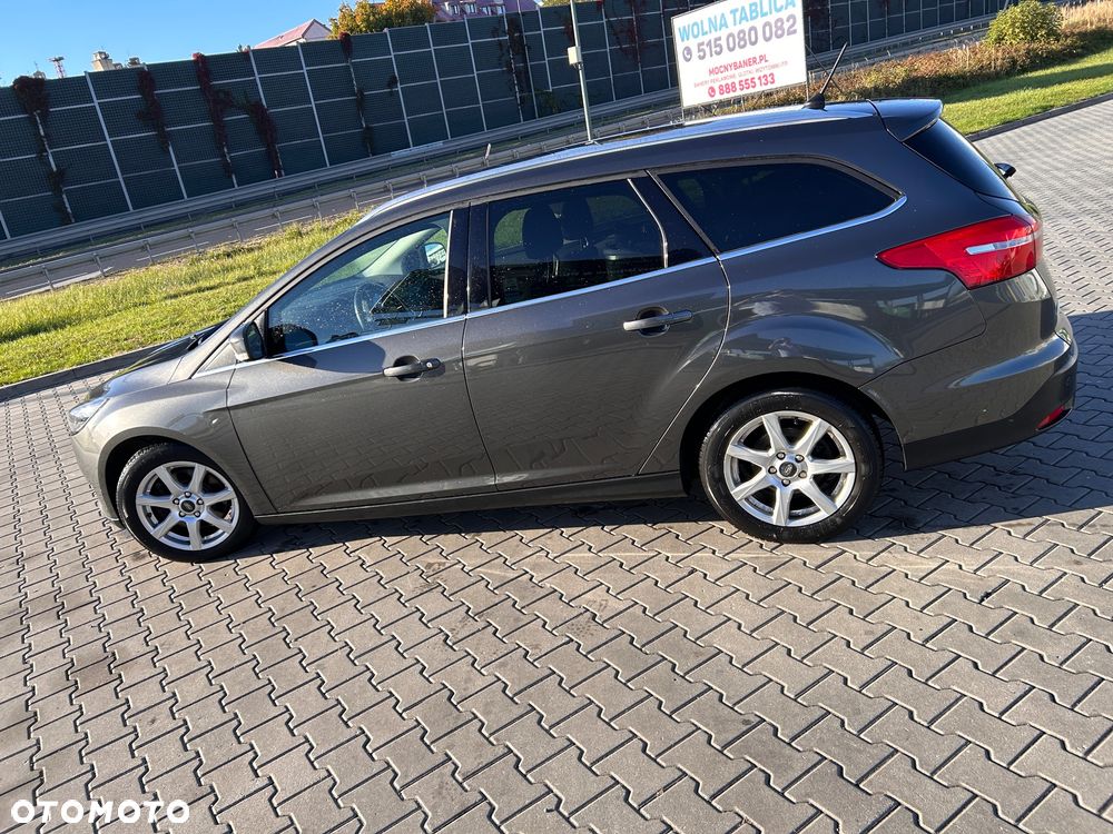 Ford Focus - 1