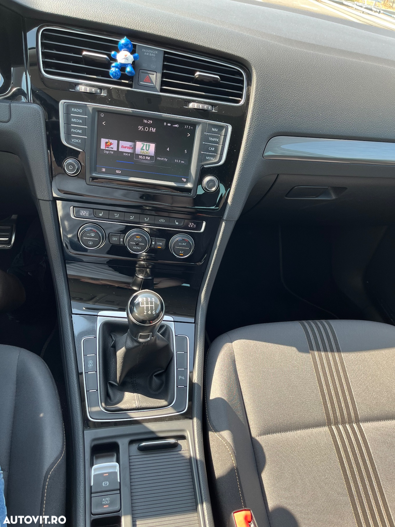 Volkswagen Golf 1.2 TSI BlueMotion Technology Allstar - 15