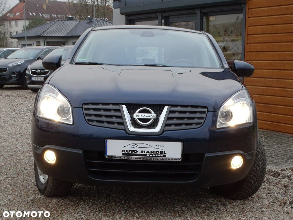 Nissan Qashqai - 2