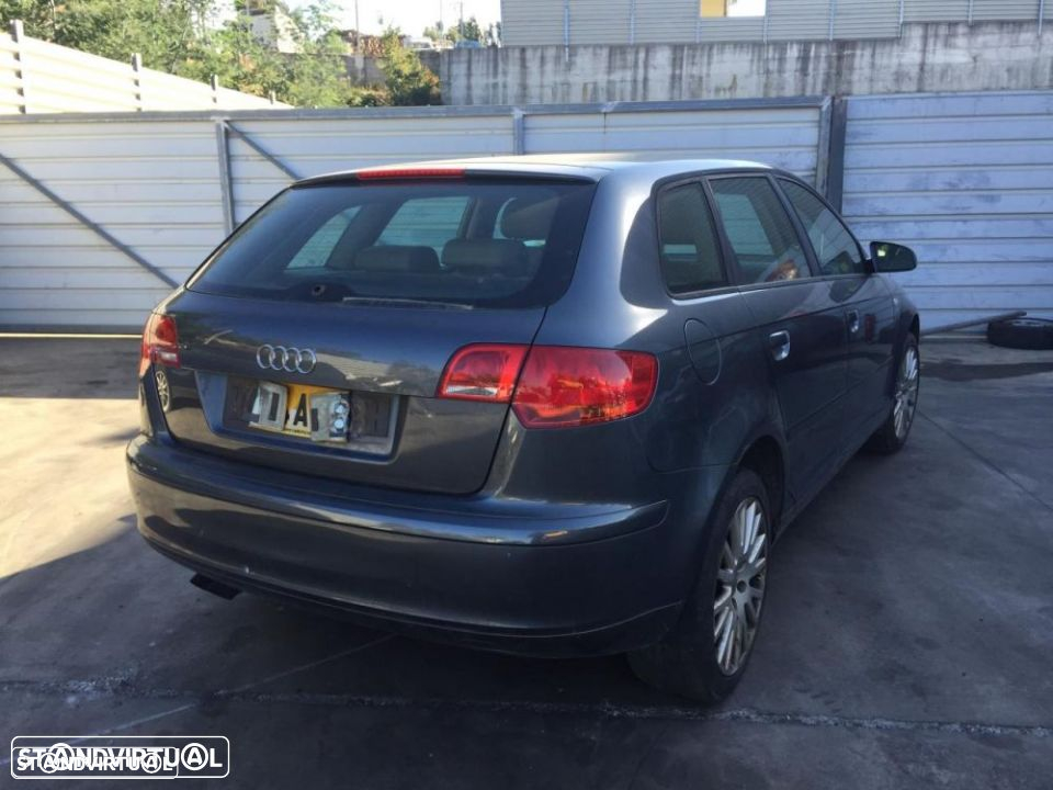Audi A 3 Sportback 2.0 tdi 140 cv de 2006 para peças - 3