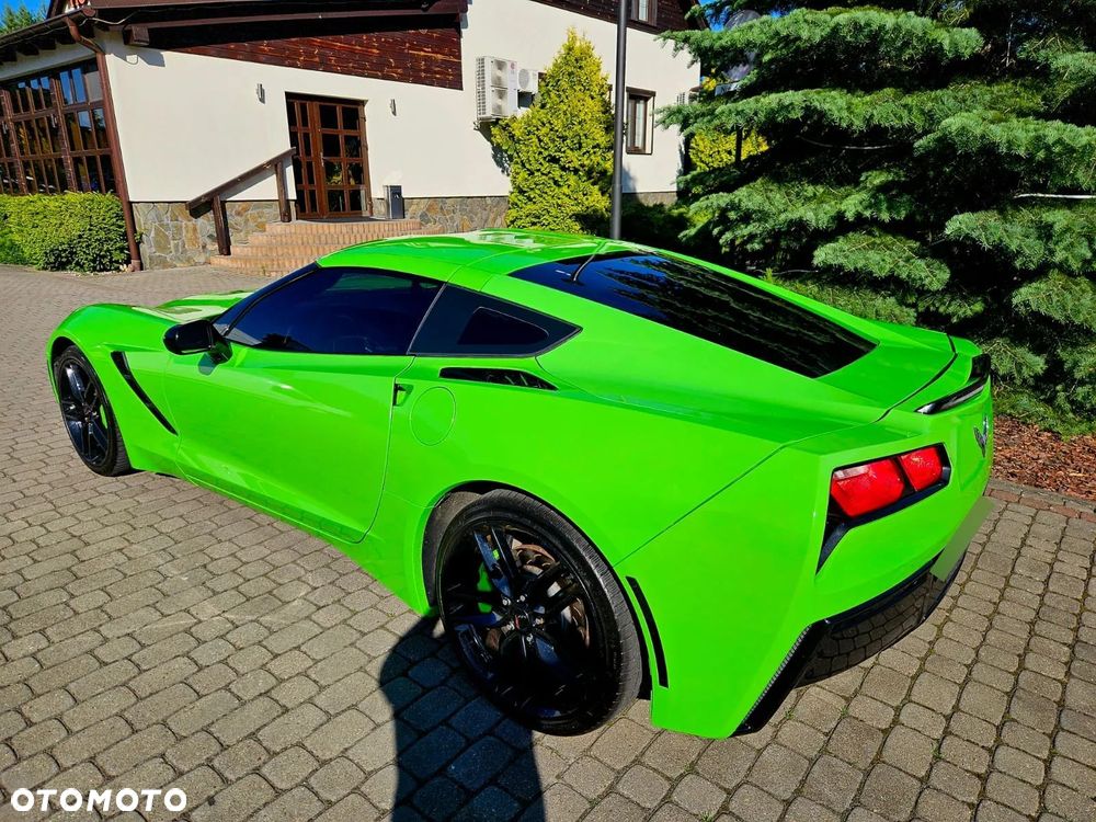 Chevrolet Corvette - 7