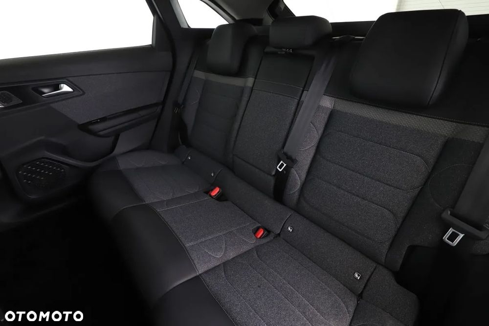Citroën C5X 1.2 PureTech Feel EAT8 - 13