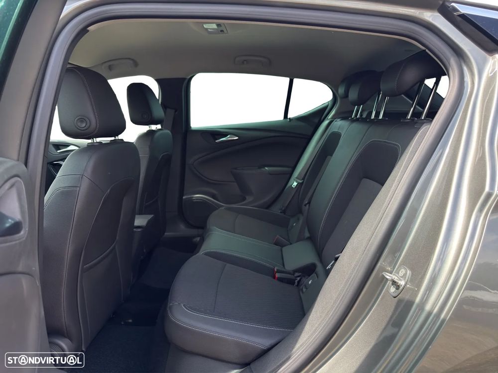 Opel Astra 1.6 CDTI Dynamic S/S 5PB/5PC - 13