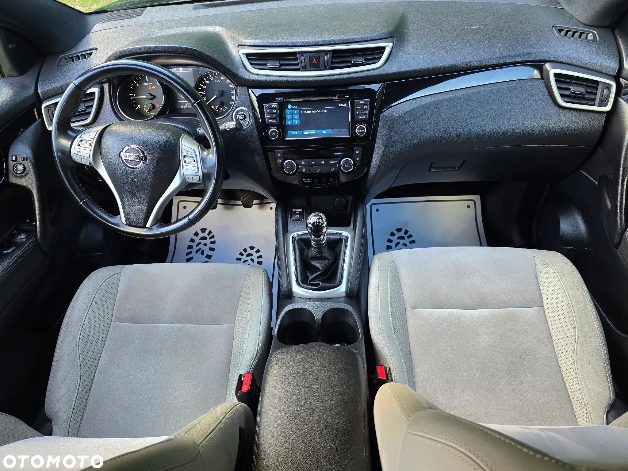 Nissan Qashqai 1.6 DCi 4x4 Tekna+ - 22