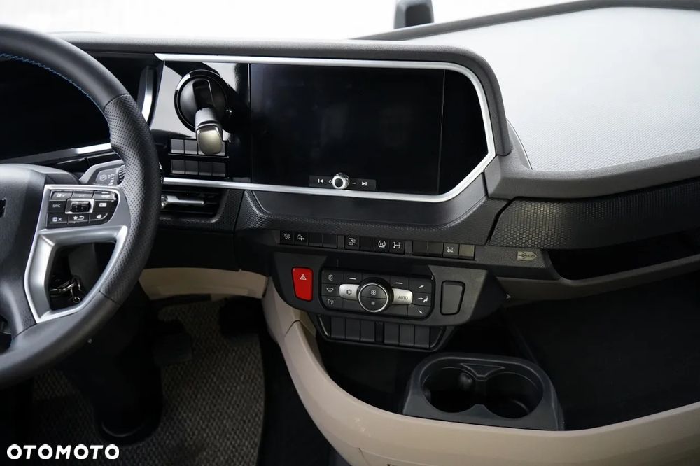 DAF XG 530 / RETARDER / CAŁY NA PODUSZKACH / KLIMA POSTOJOWA / - 28