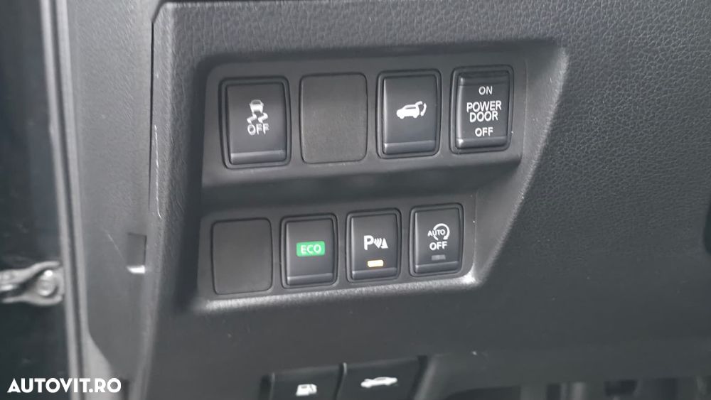 Nissan X-Trail 1.6L dCI Start/Stop XTRONIC Tekna - 2