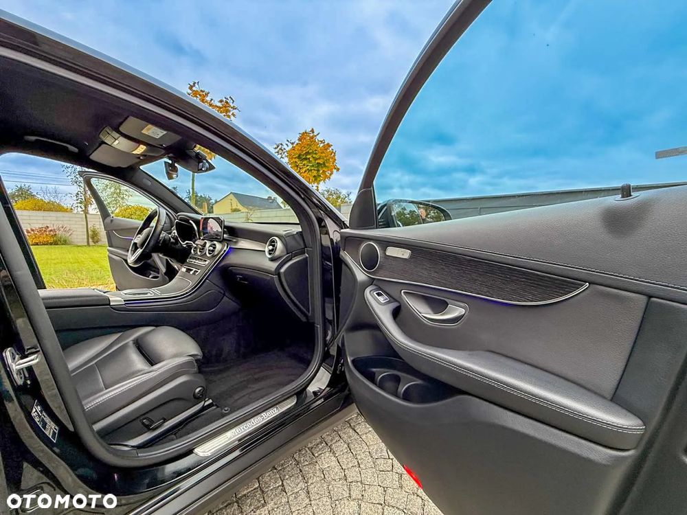 Mercedes-Benz GLC Coupe 300 4-Matic - 8