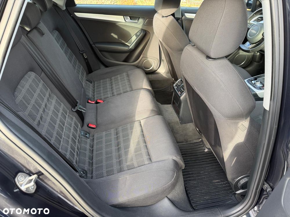 Audi A4 Avant 2.0 TDI Sport - 17