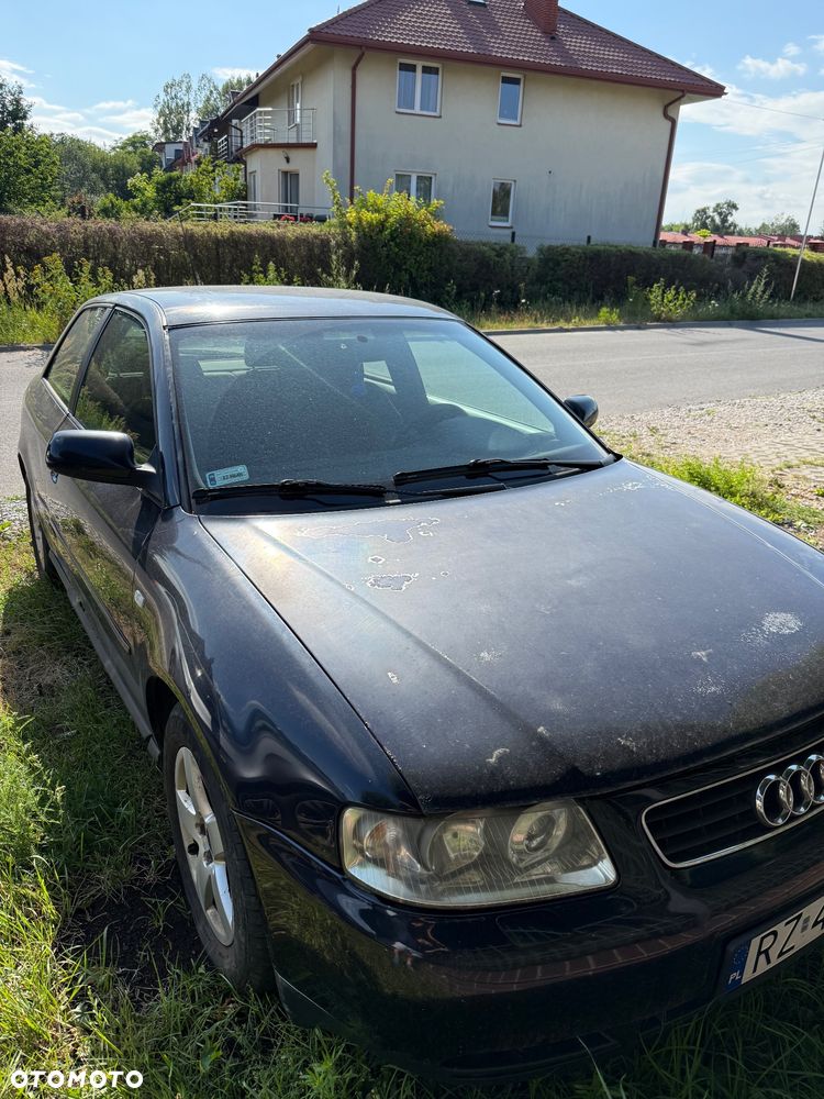 Audi A3 3-drzwiowe 1.9 TDI Attraction - 2