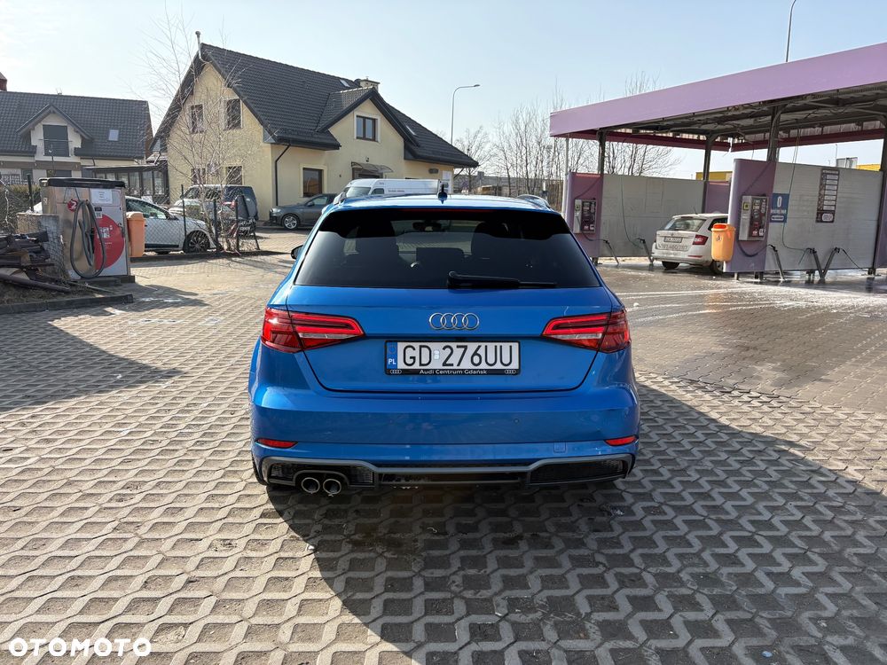 Audi A3 Sportback 1.5 TFSI S tronic - 4