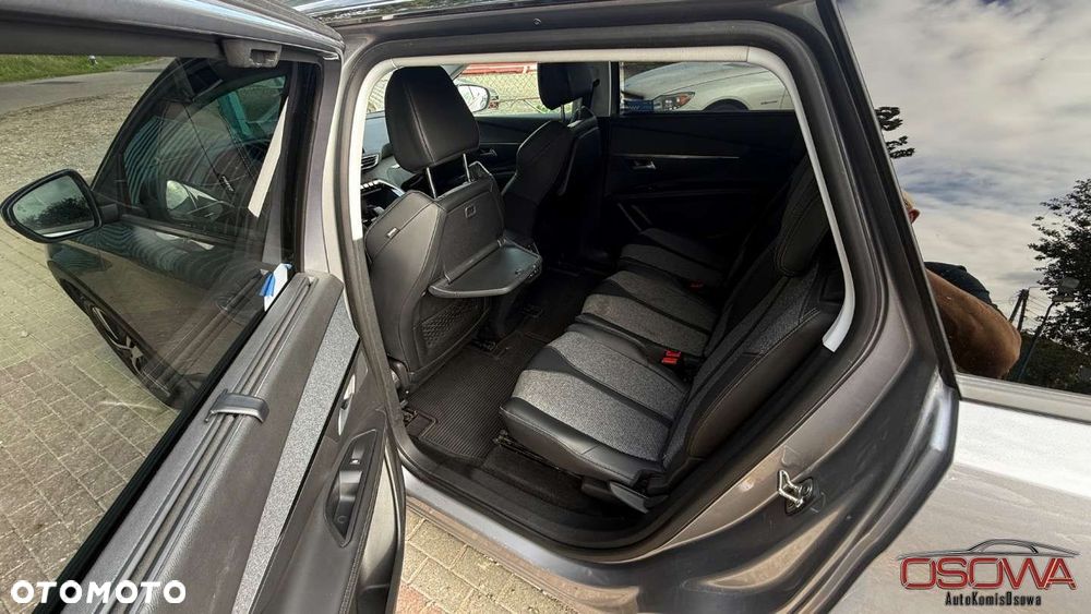 Peugeot 5008 - 26