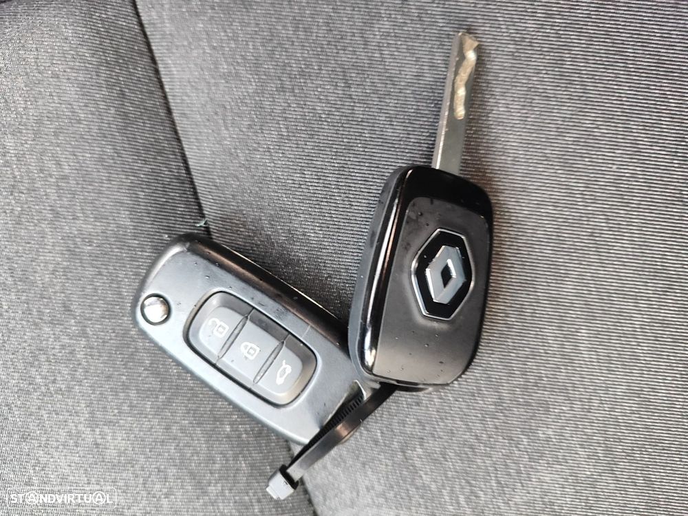 Renault Clio 1.5 Blue dCi Intens - 20