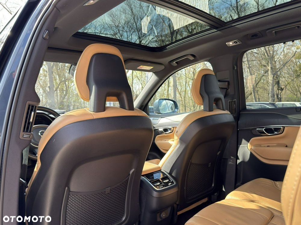 Volvo XC 90 - 17
