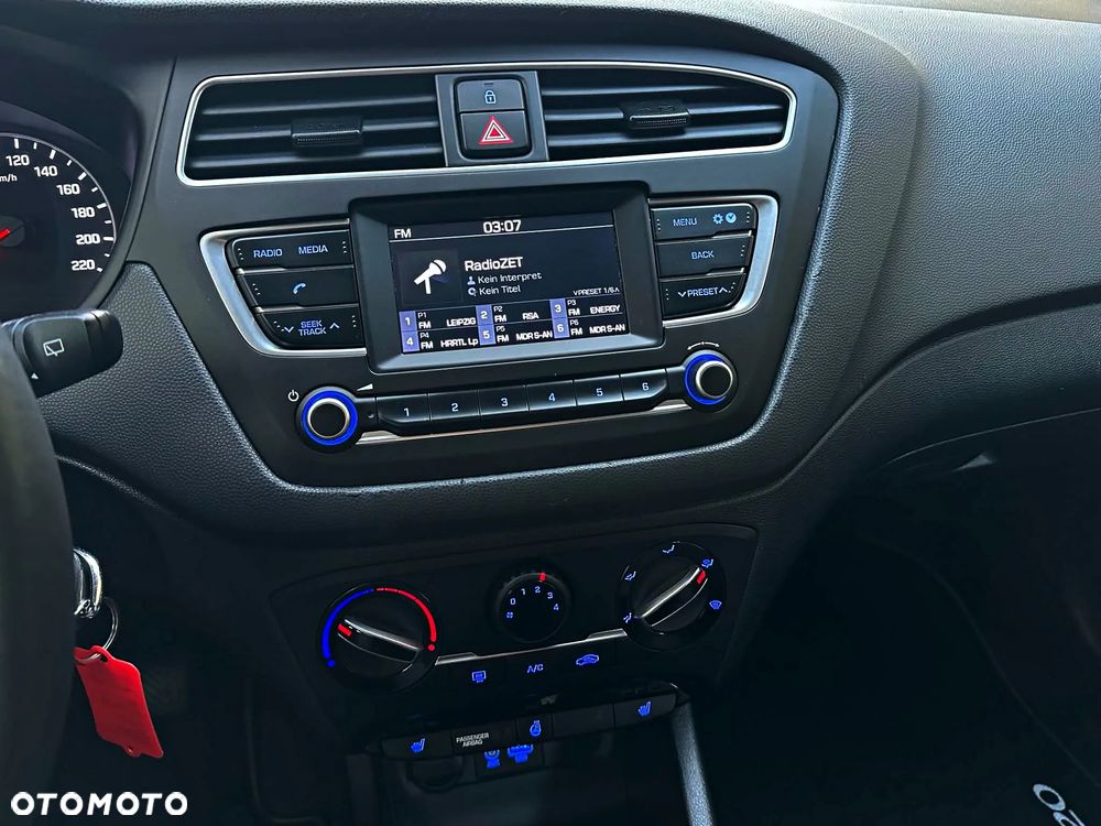 Hyundai i20 blue 1.0 T-GDI Active Passion Plus - 36
