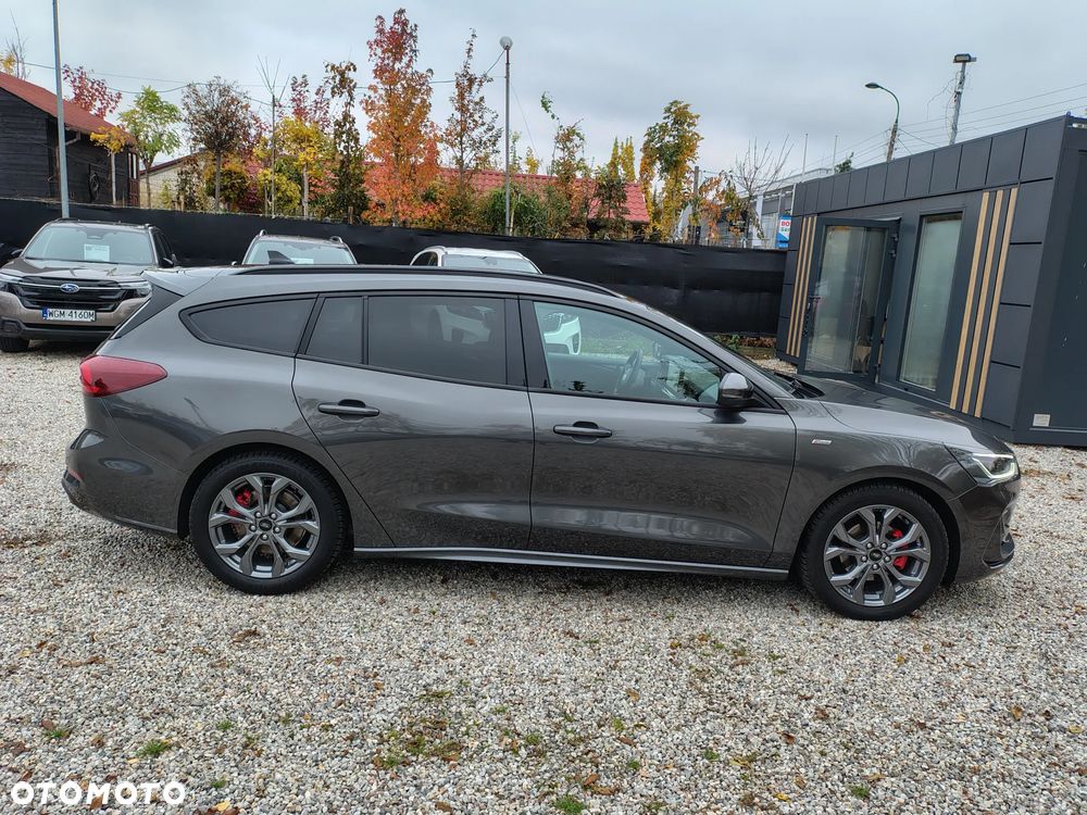 Ford Focus 1.0 EcoBoost mHEV ST-Line X - 6