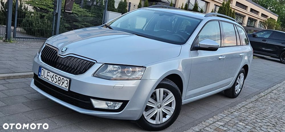 Skoda Octavia 1.6 TDI Edition - 16