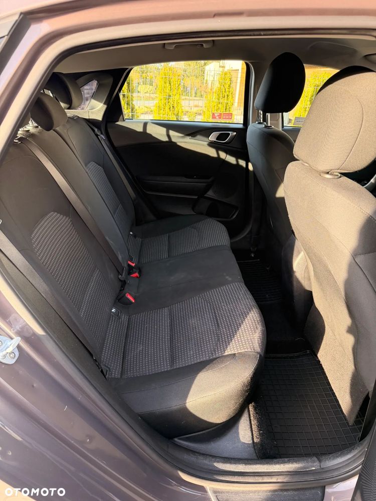 Kia Ceed 1.4 M - 15