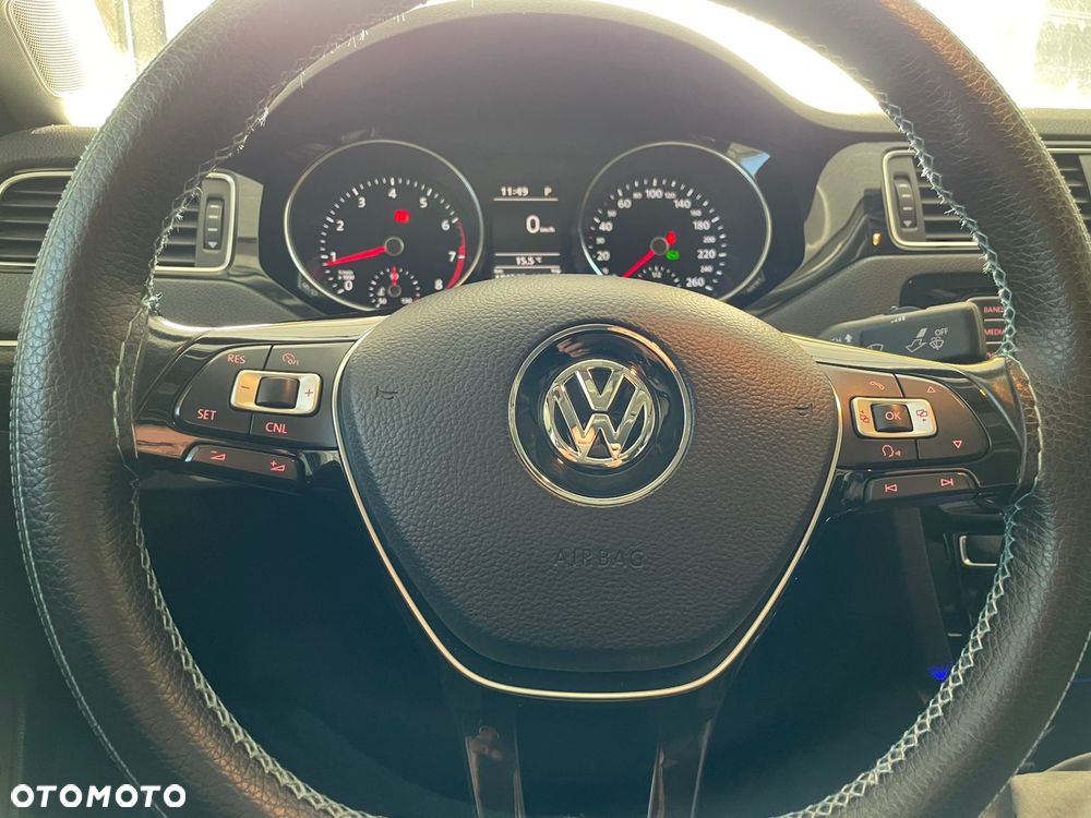 Volkswagen Jetta 1.4 TSI BMT Highline DSG - 17