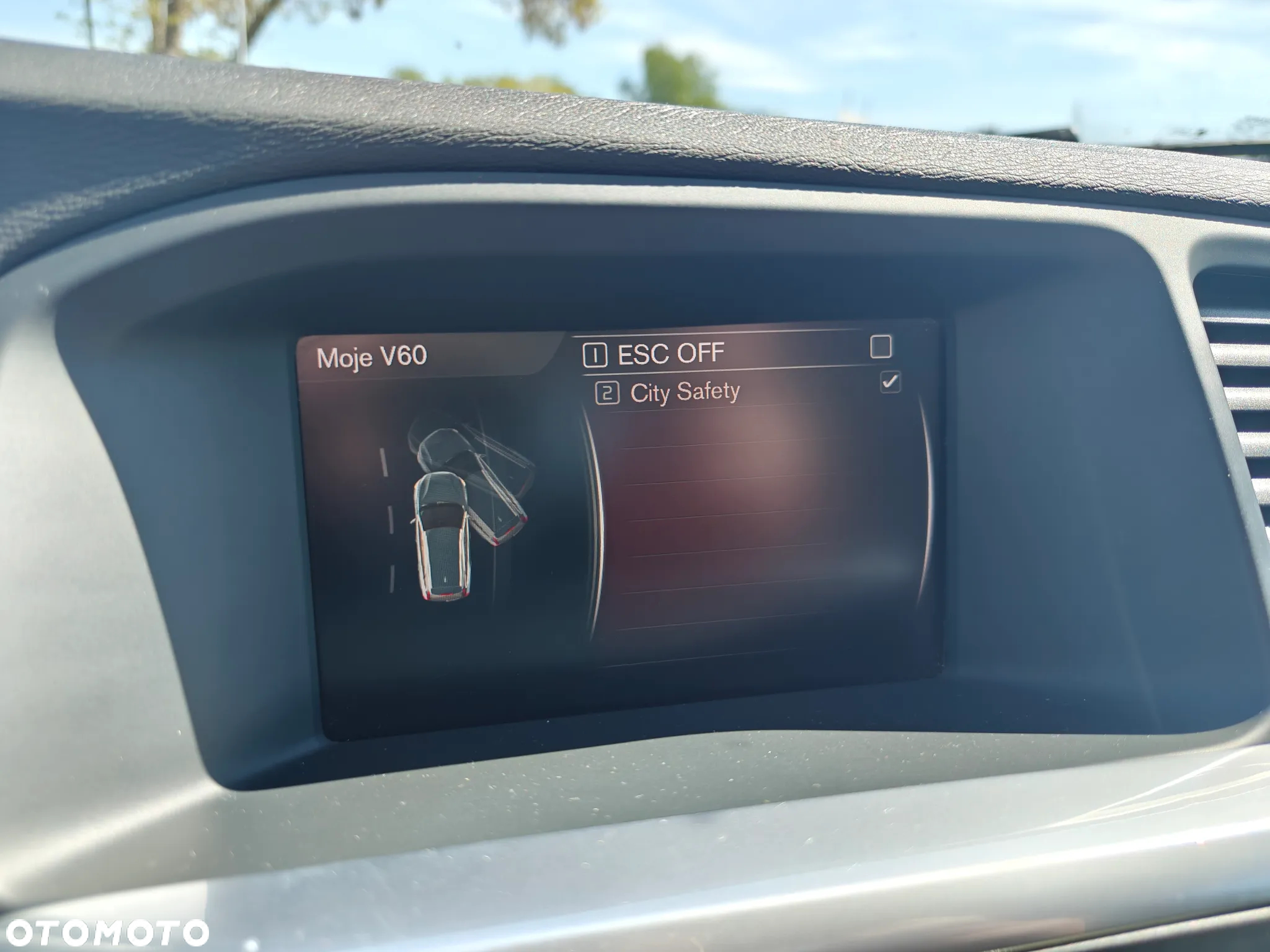 Volvo V60 Cross Country T5 AWD Summum - 25