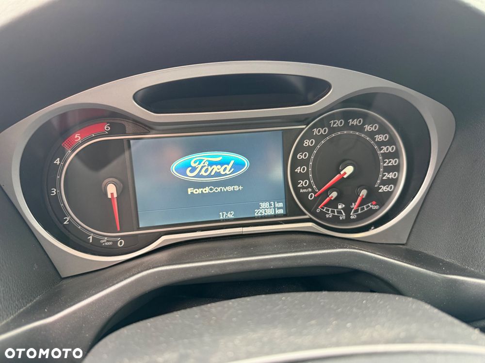 Ford Mondeo 2.0 TDCi Titanium X - 18