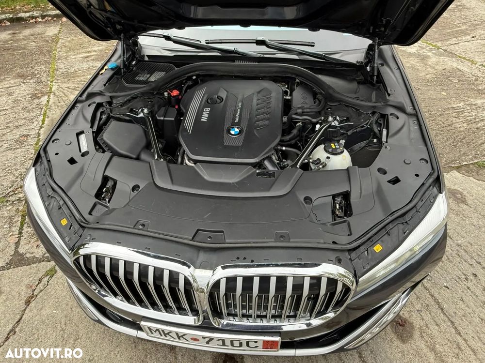 BMW Seria 7 730Ld xDrive - 29