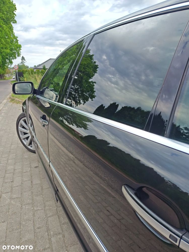 Volkswagen Phaeton 4.2 V8 4Mot (5 os.) - 9
