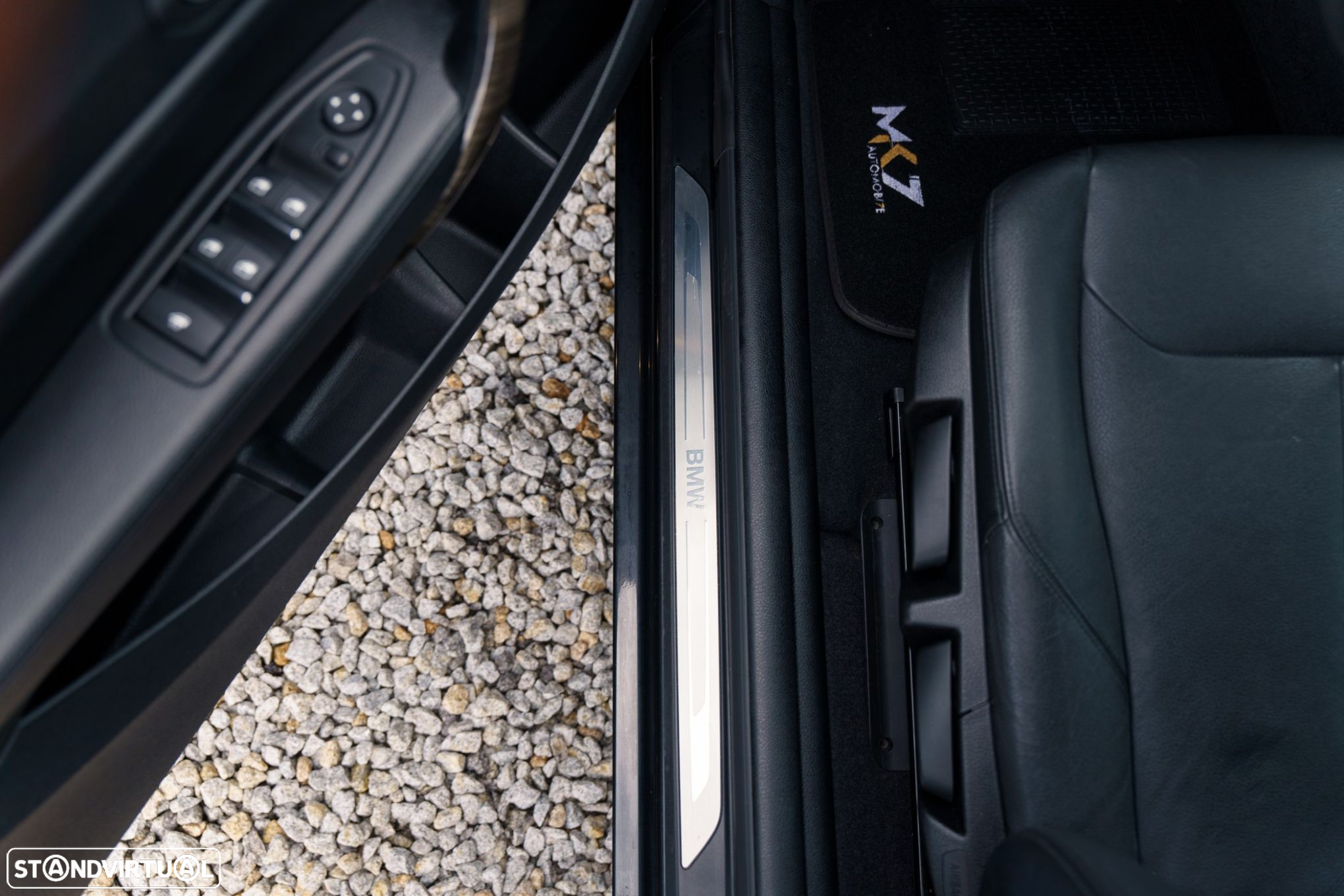BMW 218 d Cabrio Line Luxury Auto - 30