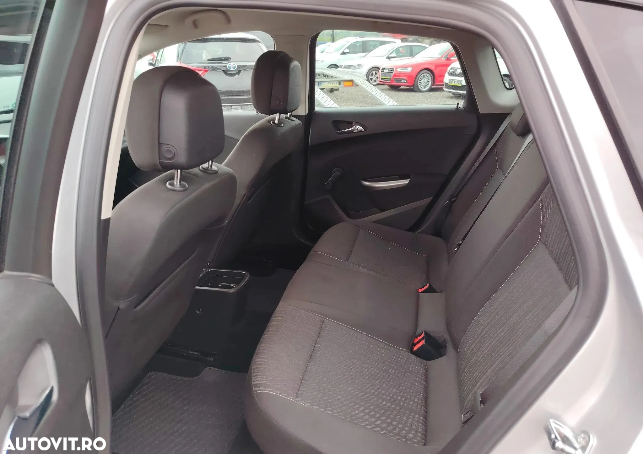 Opel Astra 1.4 Enjoy - 2