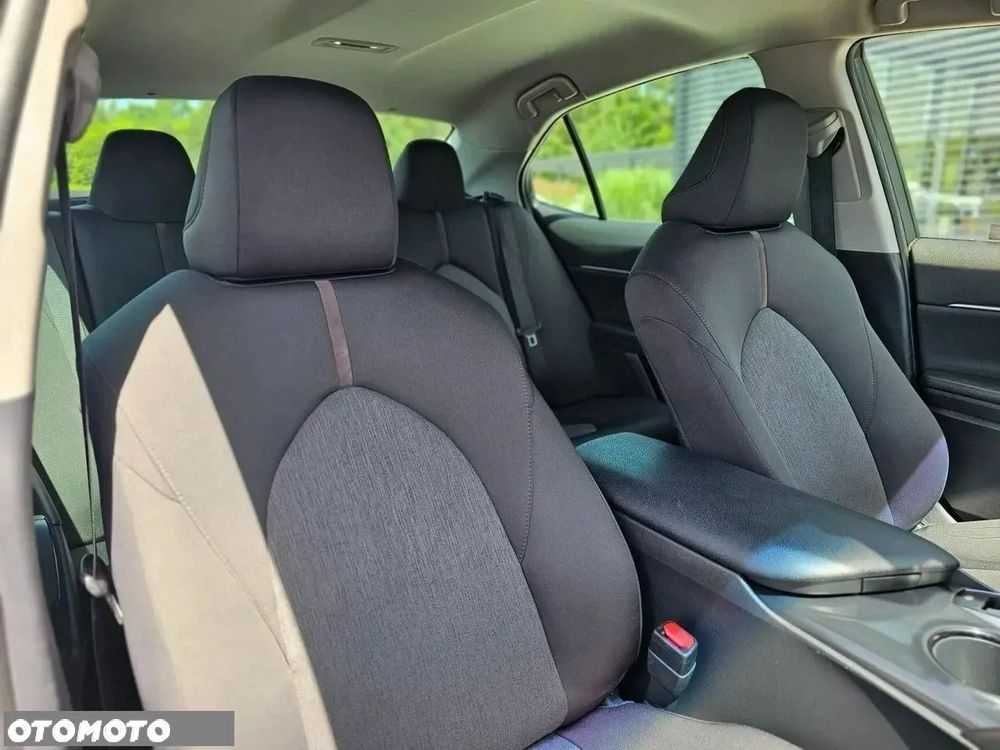 Toyota Camry 2.5 Hybrid Prestige CVT - 34