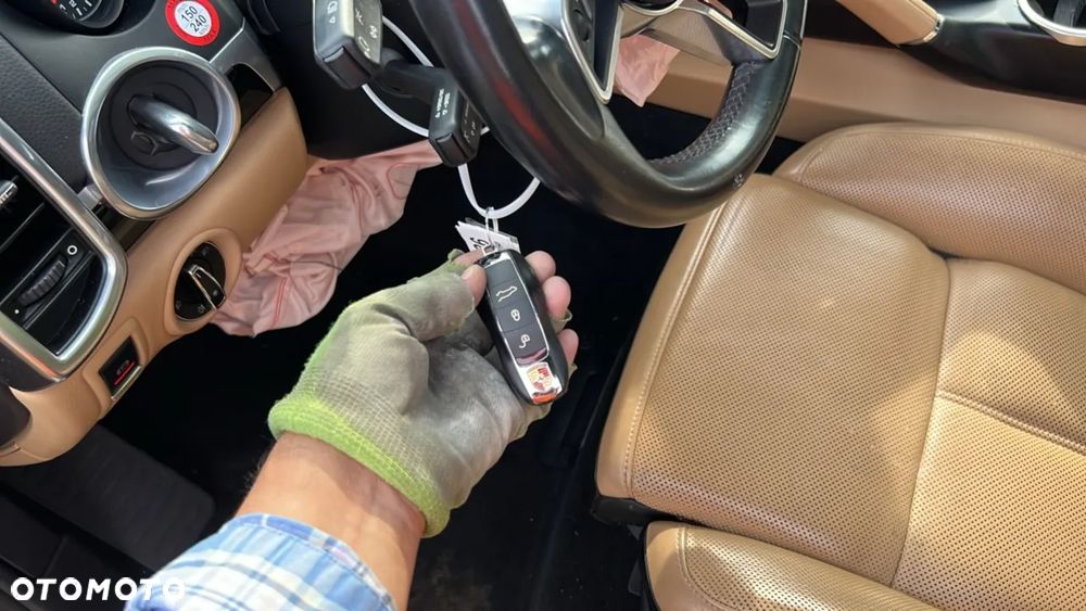 Porsche Cayenne S Tiptronic S - 22