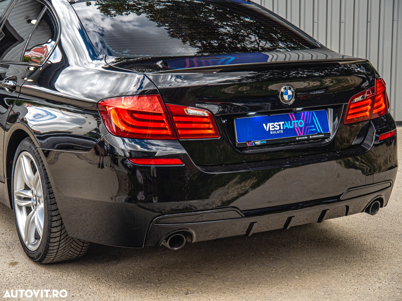 BMW Seria 5 535d xDrive AT - 39