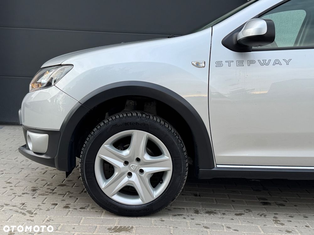 Dacia Sandero TCe 90 S&S Laureate - 10
