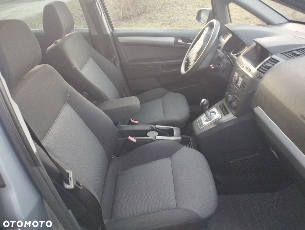 Opel Zafira - 5