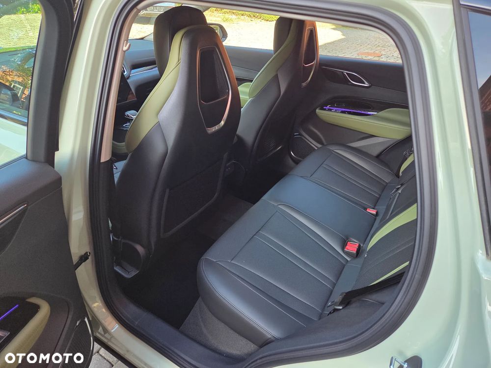 Hongqi HS3 1.5T FWD - 27