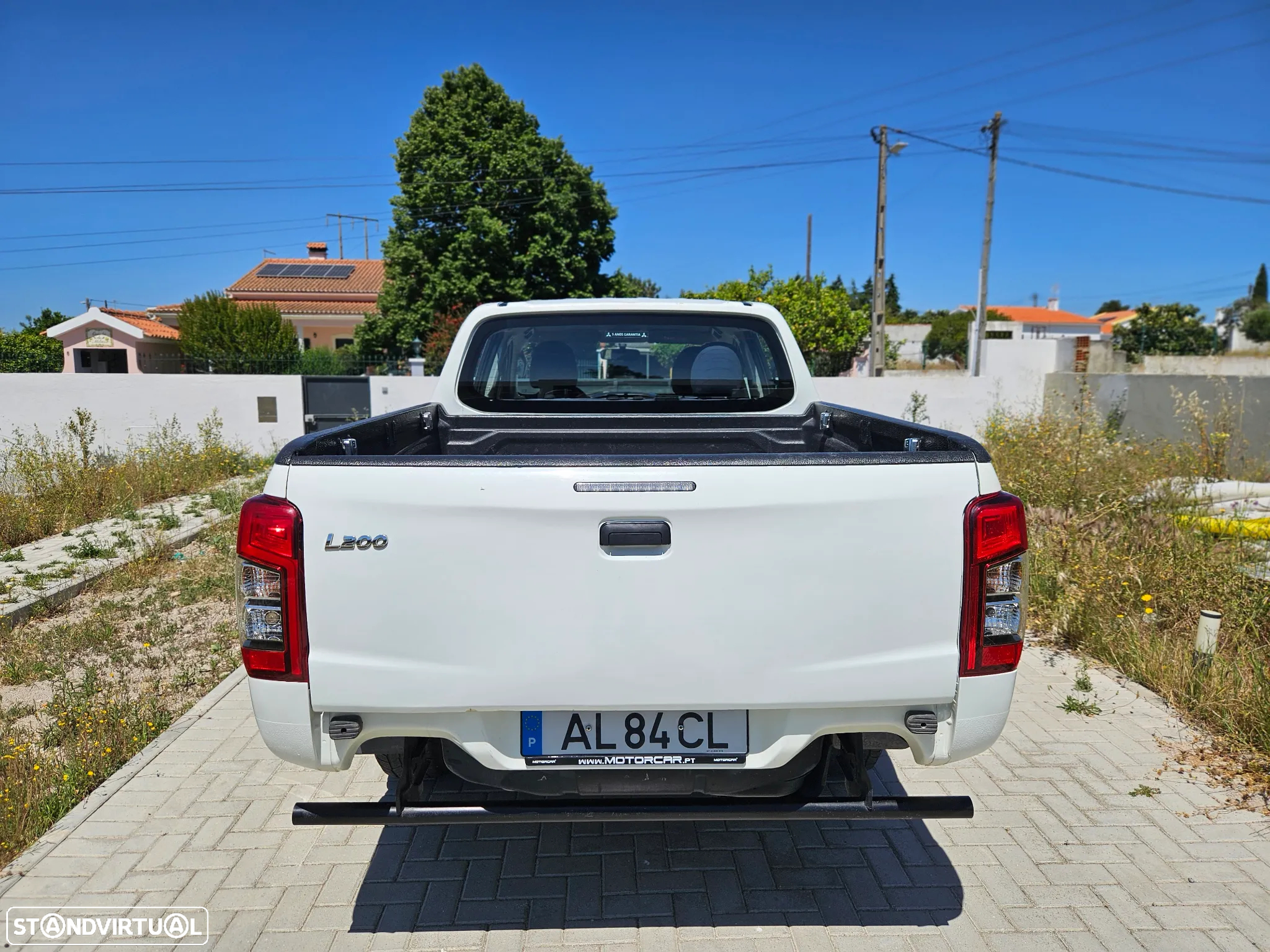Mitsubishi L200 2.3 DI-D CD Invite 4WD - 6