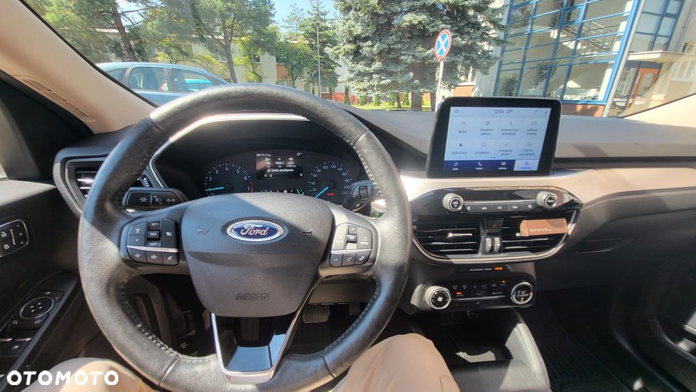 Ford Kuga - 18